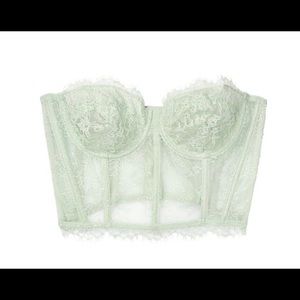 VS unlined strapless bustier
